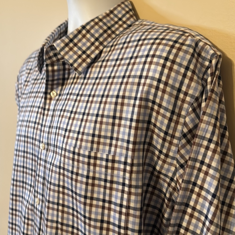 NORDSTROM Button Down Shirt. Size 17 1/2 34/35 - Picture 6 of 10